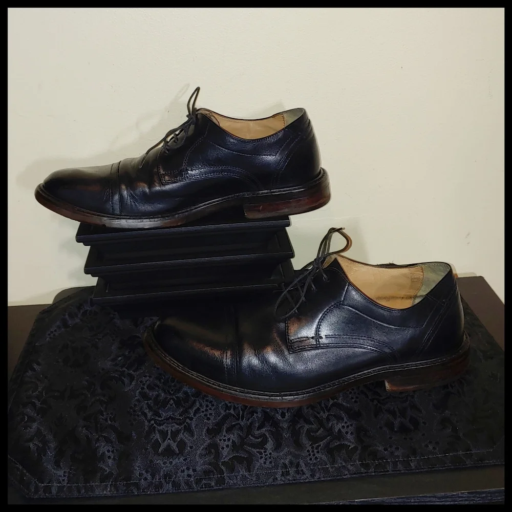Johnston & Murphy Leather Cap Toe Dress Shoes - Picture 2 of 15
